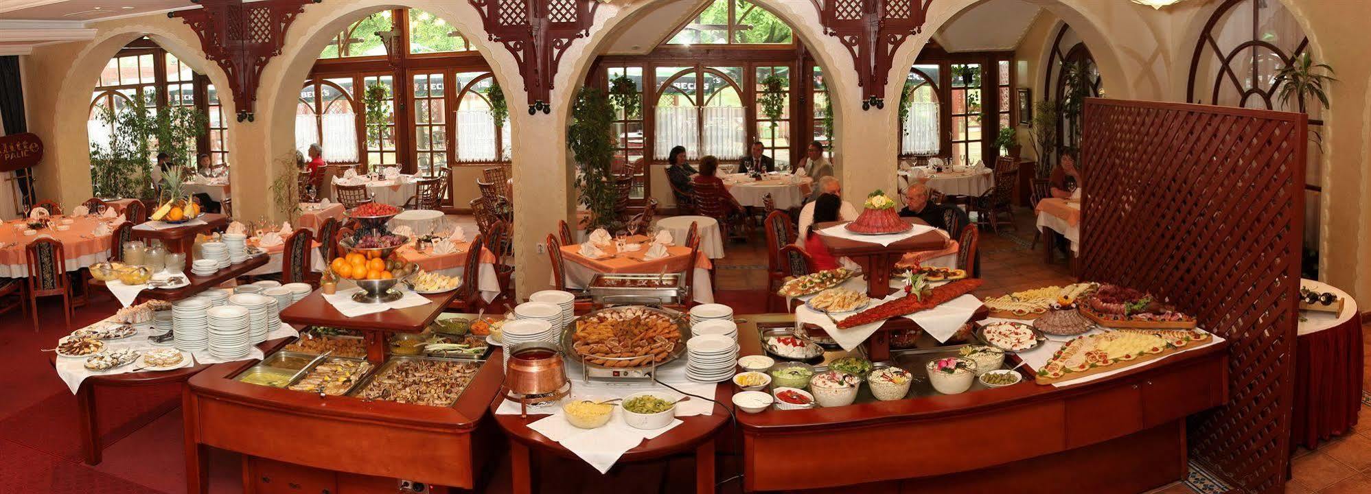 Garni Park Otel 4*